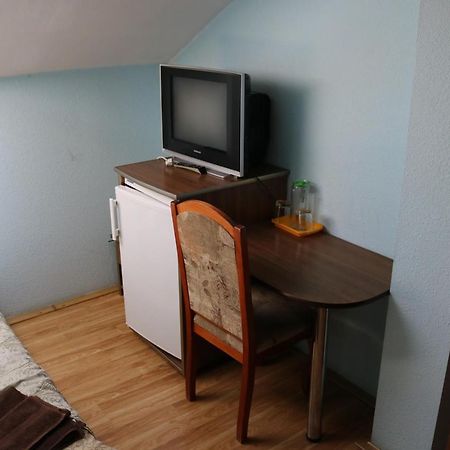 Готель ***Феєрія Tyachiv Exterior foto